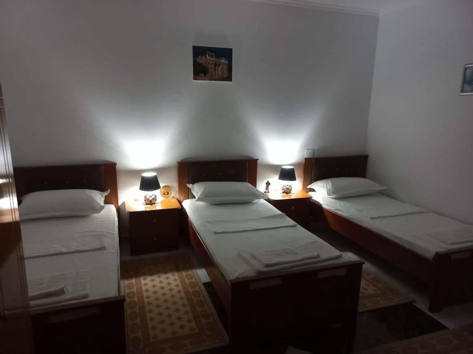 Guest House Bumbli ベラト 部屋 写真